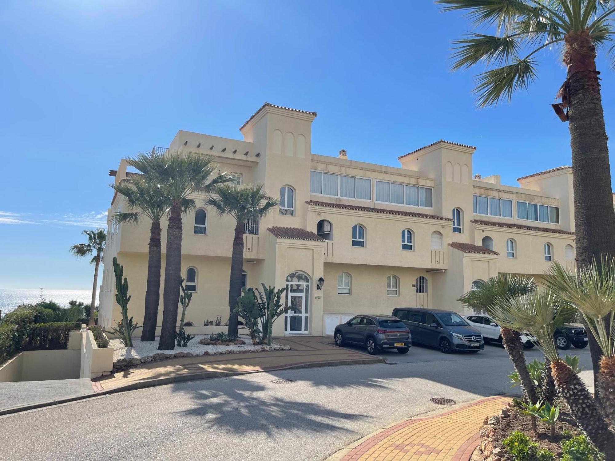La Cala Gorgeous 2 Bedroom Apartment With Stunning Gardens, Pools And Sea Views El Faro Exterior photo